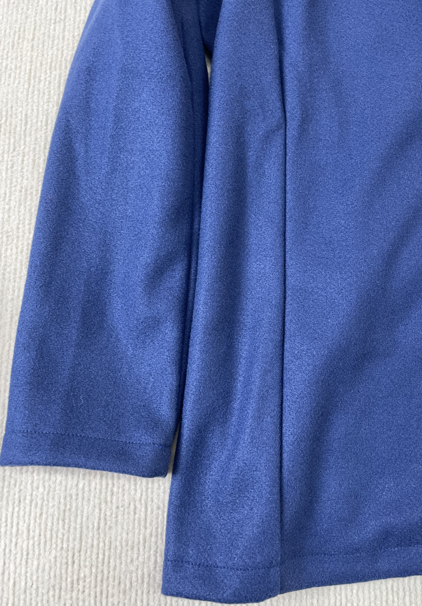 StrickSinn® - Marineblaue langärmelige einfarbige Oberbekleidung