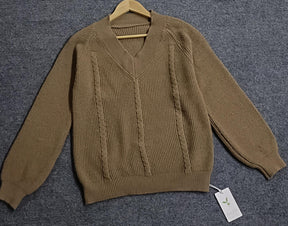 WinterStil® - Einfarbiger Pullover mit V-Ausschnitt