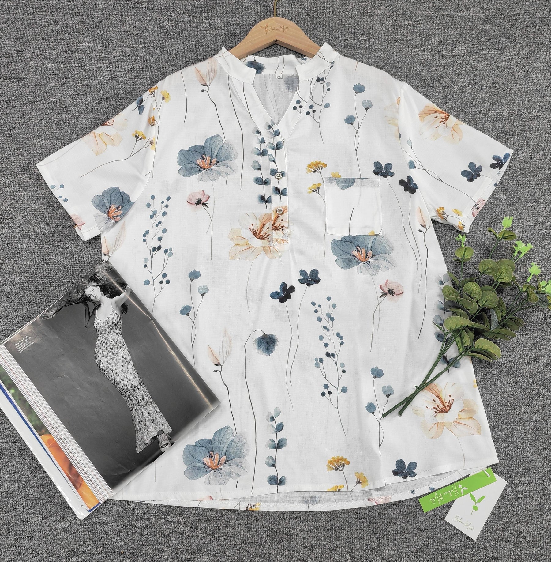 SpringStil® - Aquarell-Blumengarten Weißes Kurzarm-Top