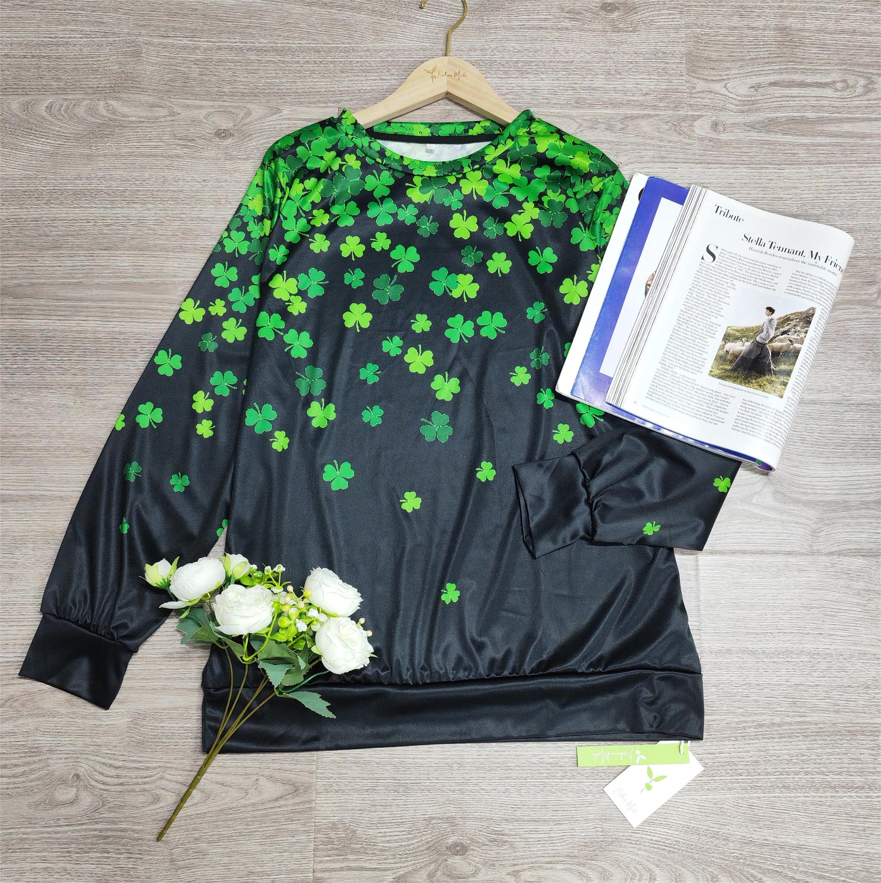 SpringStil® - Lucky Green Langarm-Top mit vierblättrigem Kleeblatt