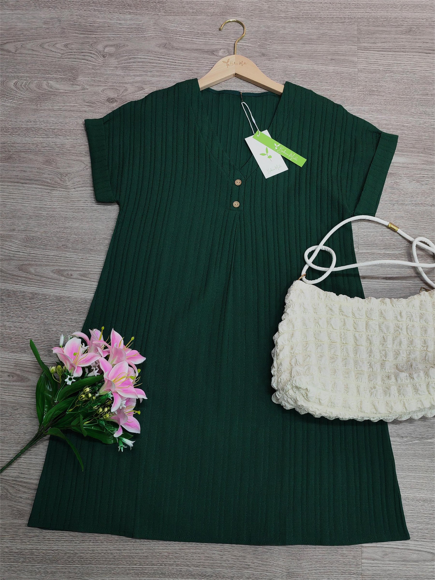 PureWear® - Grünes einfarbiges Minikleid mit kurzen Ärmeln