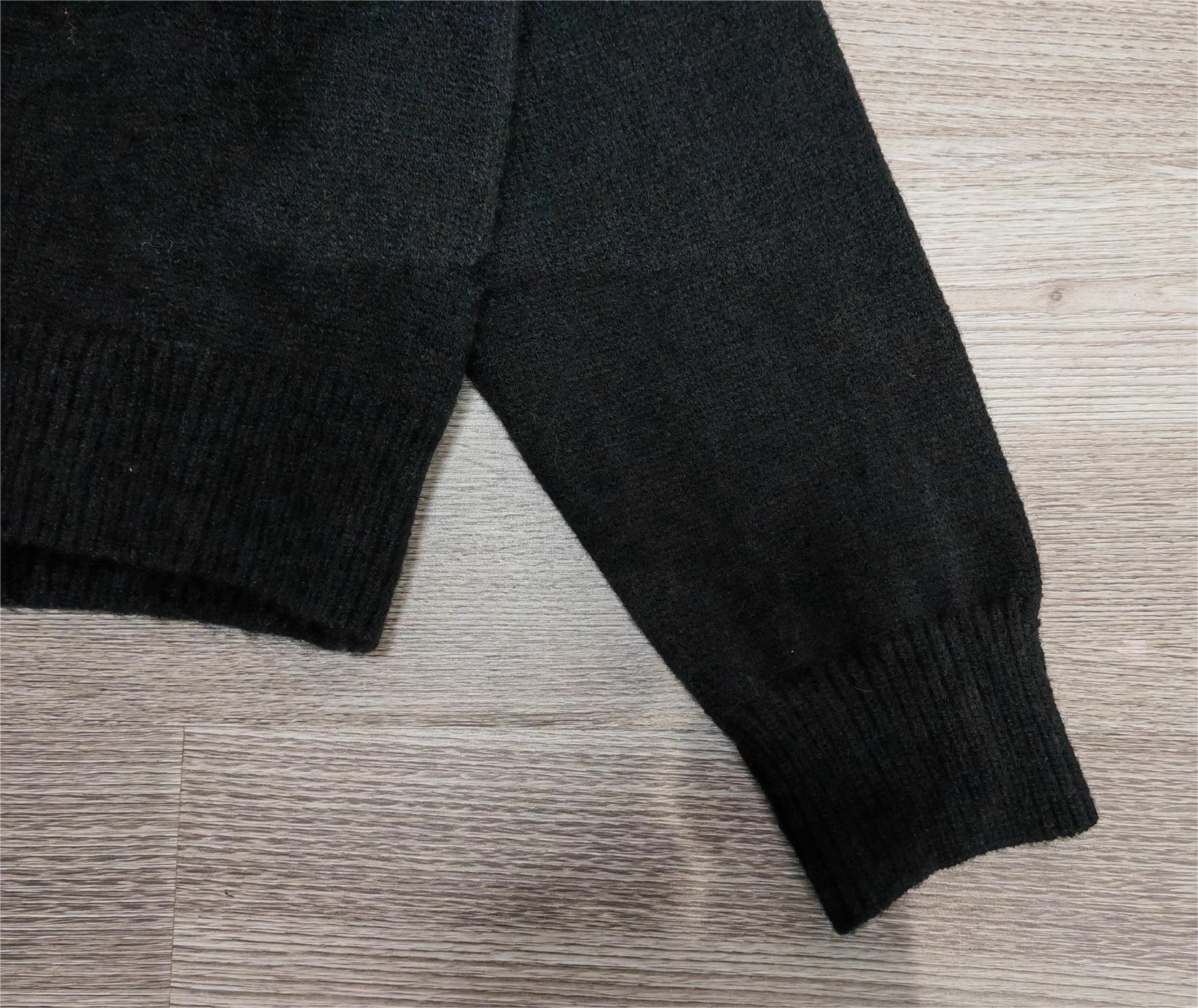 Naturlux® - Einfache Langarm-Strickjacke schwarz einfarbig