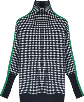 Even&Vil® - Grün gestreifter Pullover mit schwarzem und weißem Rautenmuster