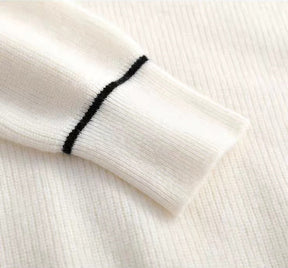Naturlux® - Weißer Vintage-Pullover mit hohem Halsausschnitt