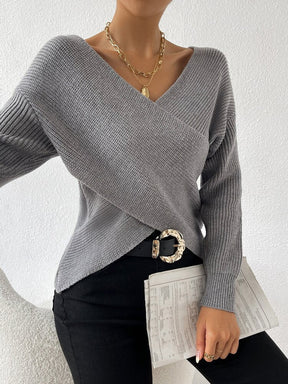 BlütenBliss® - Grauer Strickpullover mit V-Ausschnitt und langen Ärmeln