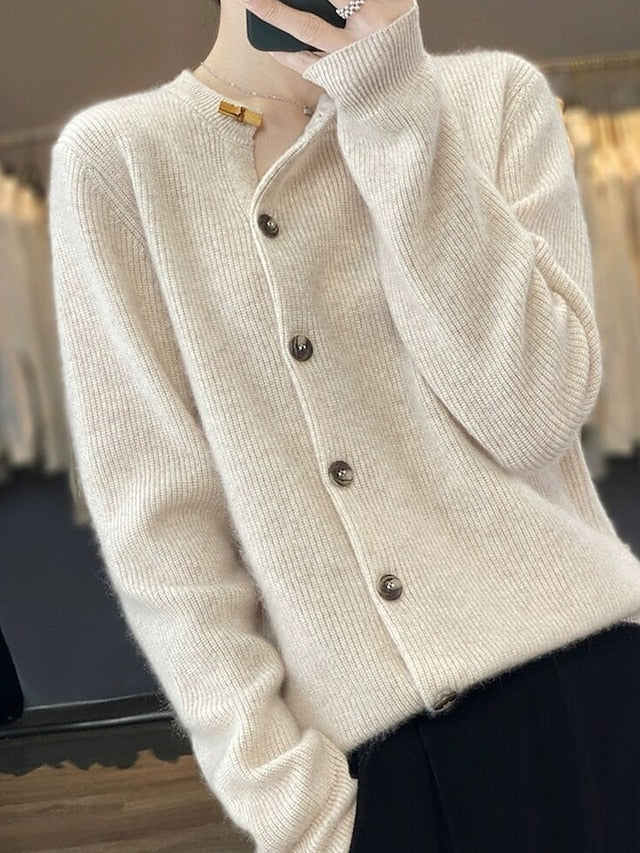 FallStil® - Gemütlicher einfarbiger Pullover mit langen Ärmeln